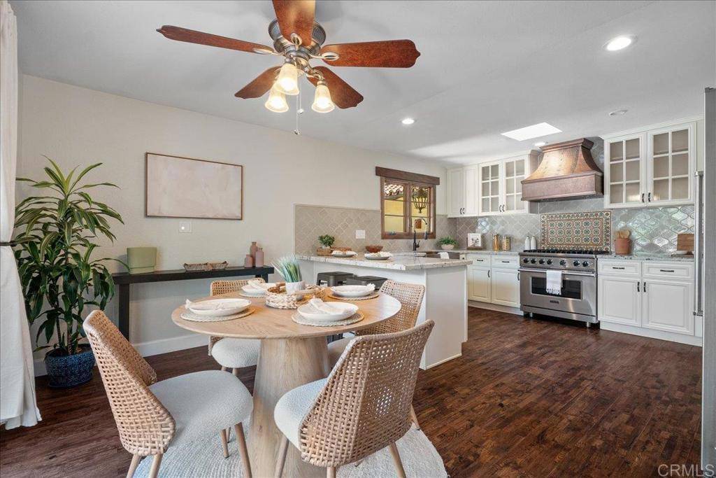 Vista, CA 92084,1822 Suemark