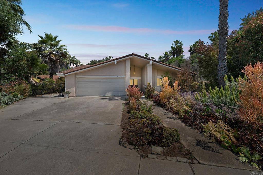 Vista, CA 92084,1434 Via Christina