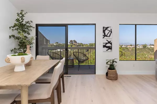 La Jolla, CA 92037,6635 Caminito Scioto