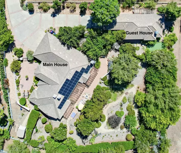Fallbrook, CA 92028,1495 Meredith RD