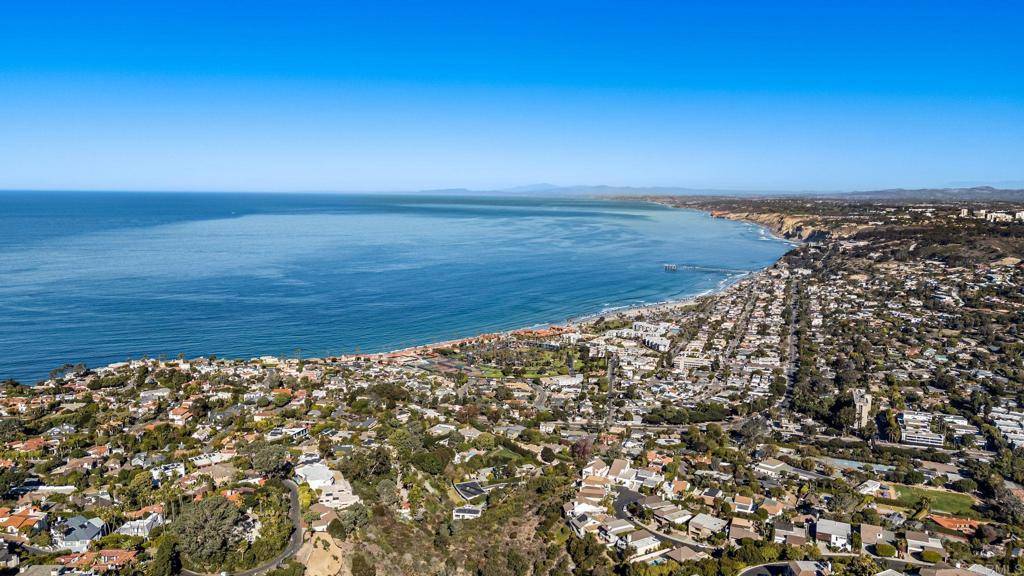 La Jolla, CA 92037,1904 Via Casa Alta