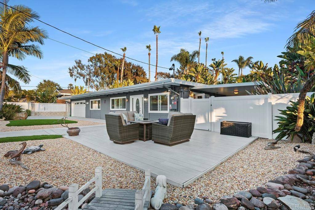 Encinitas, CA 92024,773 Puebla ST
