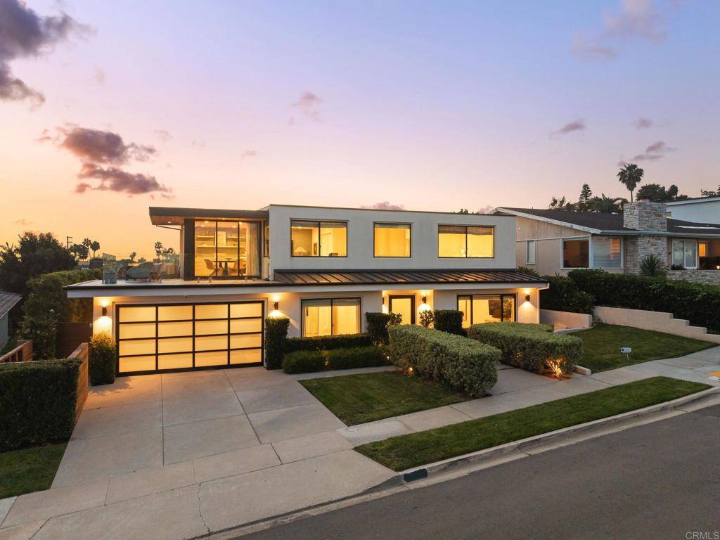 La Jolla, CA 92037,5530 Candlelight DR