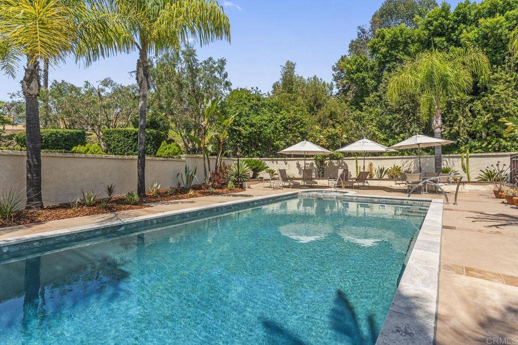 El Cajon, CA 92020,1809 Altozano DR