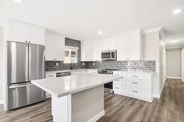 El Cajon, CA 92021,390 N 1st ST #18