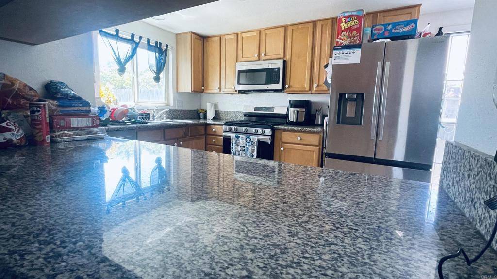 Vista, CA 92083,1636 Jonathon ST