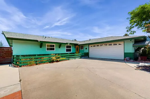 Poway, CA 92064,12538 Buckskin TRL