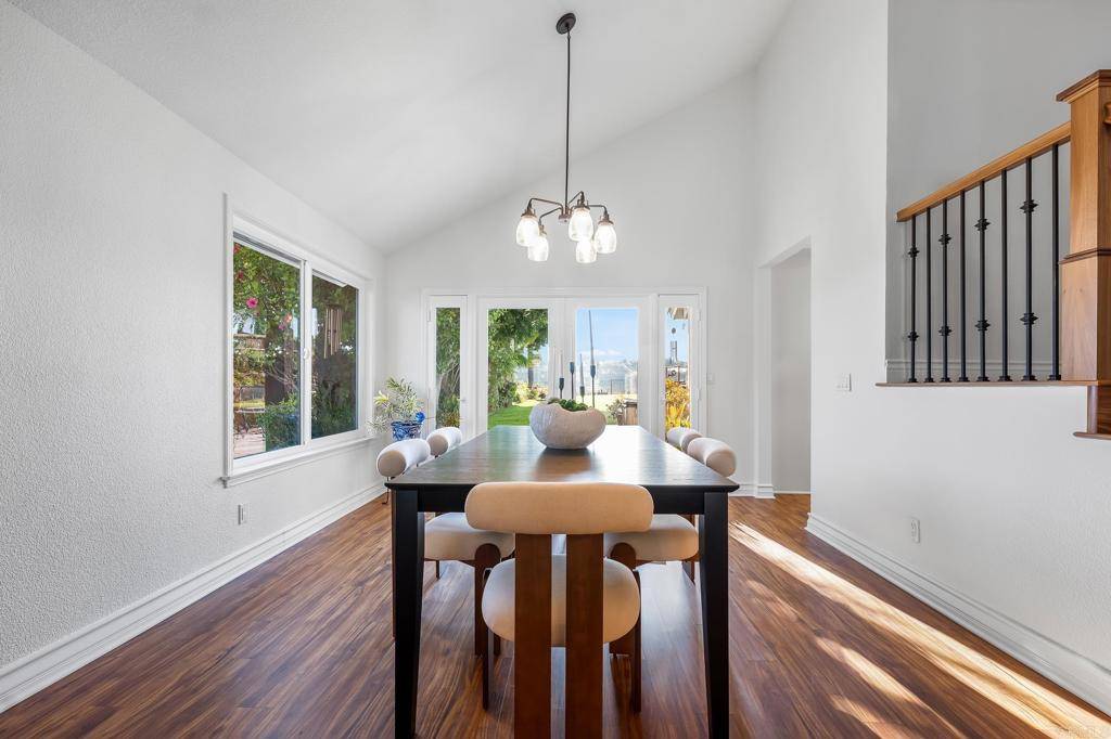 Encinitas, CA 92024,1592 Hawk View DR