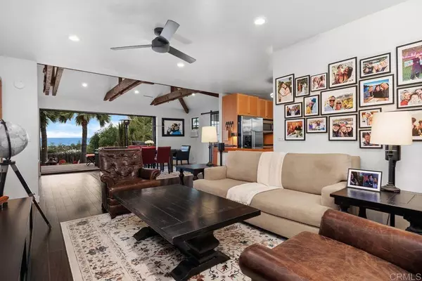 Encinitas, CA 92024,860 Nardo RD