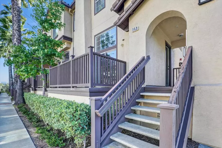 10292 Wateridge CIR #253, San Diego, CA 92121