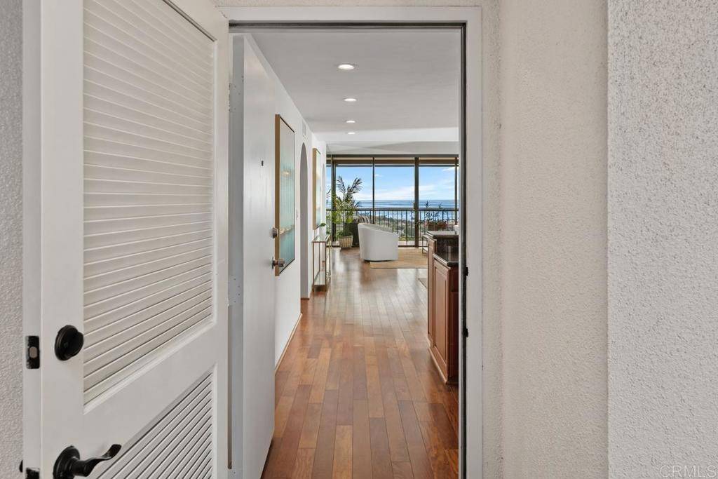 La Jolla, CA 92037,2500 Torrey Pines Rd #1101
