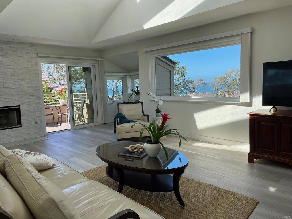Del Mar, CA 92014,228 Dolphin Cove CT