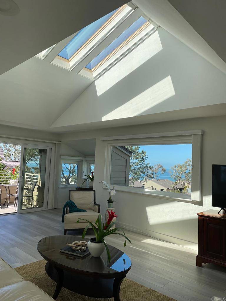 Del Mar, CA 92014,228 Dolphin Cove CT