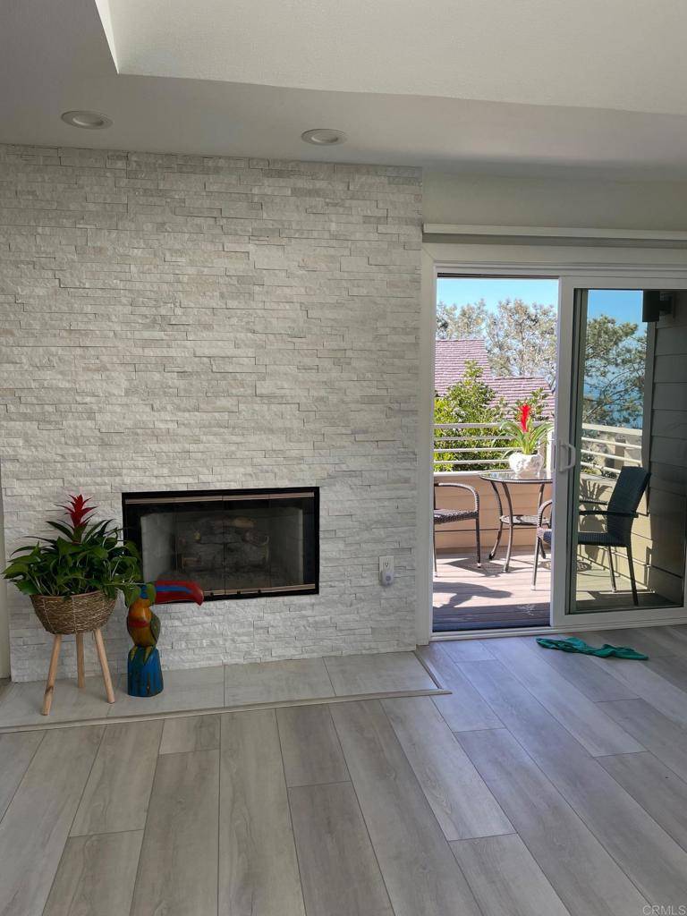 Del Mar, CA 92014,228 Dolphin Cove CT
