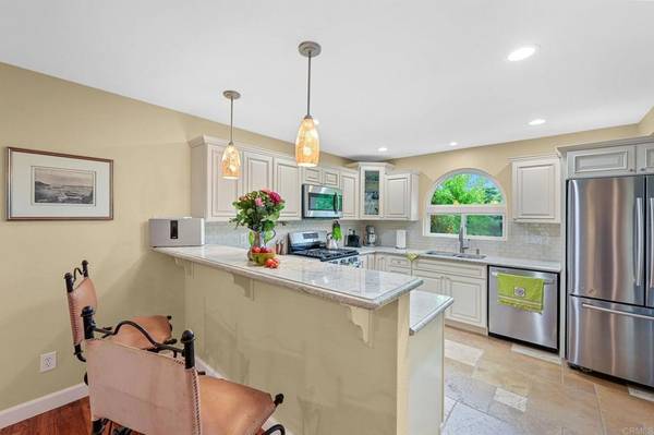 Fallbrook, CA 92028,3625 Laketree DR
