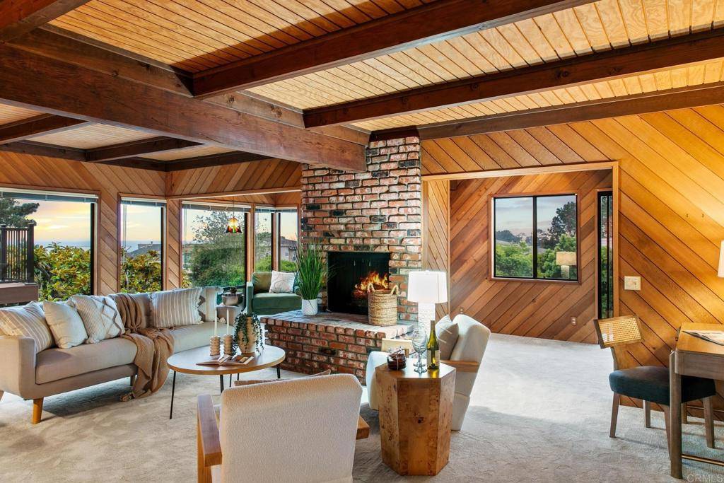 Del Mar, CA 92014,13646 Mira Montana DR