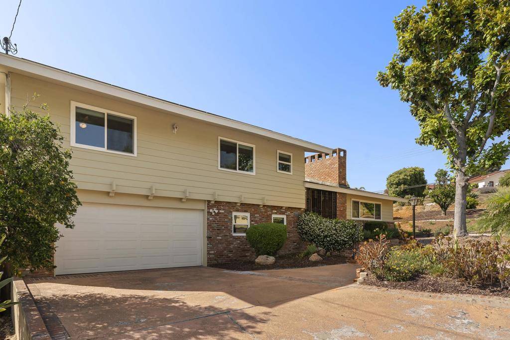 La Mesa, CA 91941,10942 Sunray PL