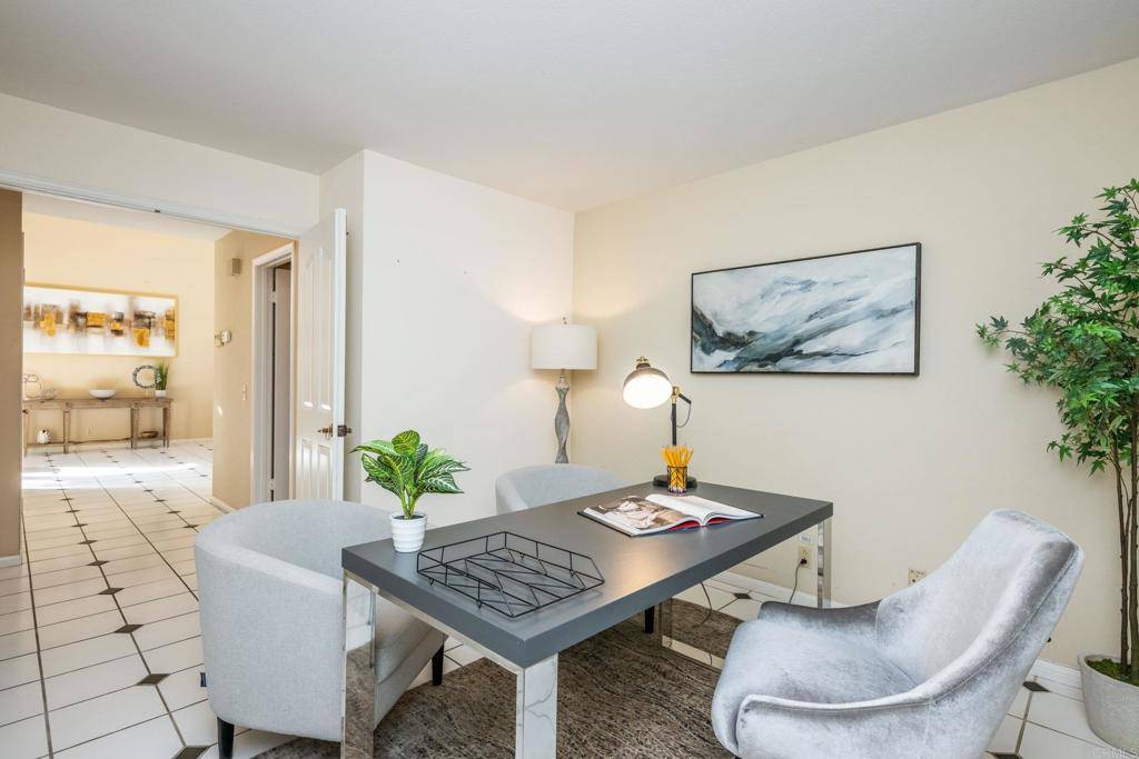Oceanside, CA 92056,2101 Tiffany DR