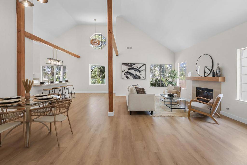 San Marcos, CA 92078,863 English Holly LN