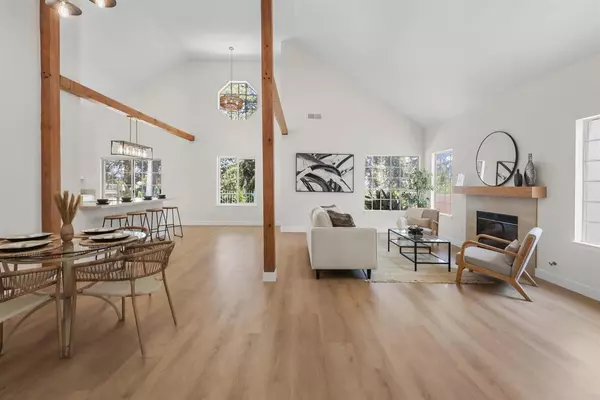 San Marcos, CA 92078,863 English Holly LN