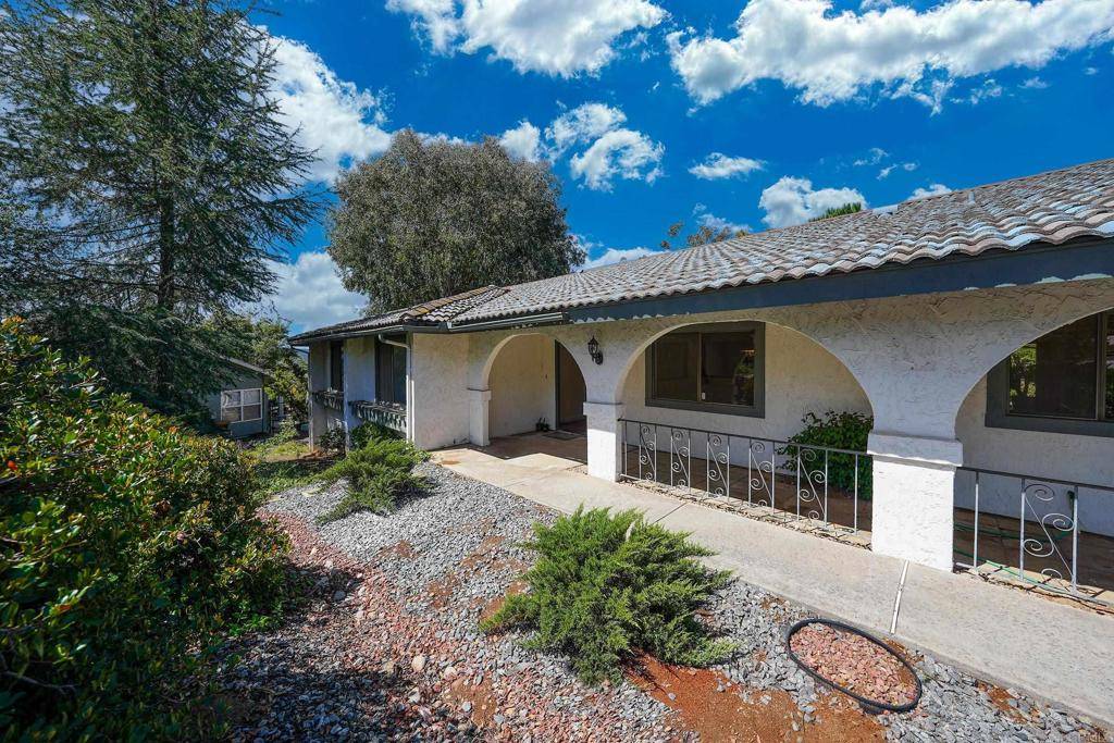 Ramona, CA 92065,24022 Sargeant RD