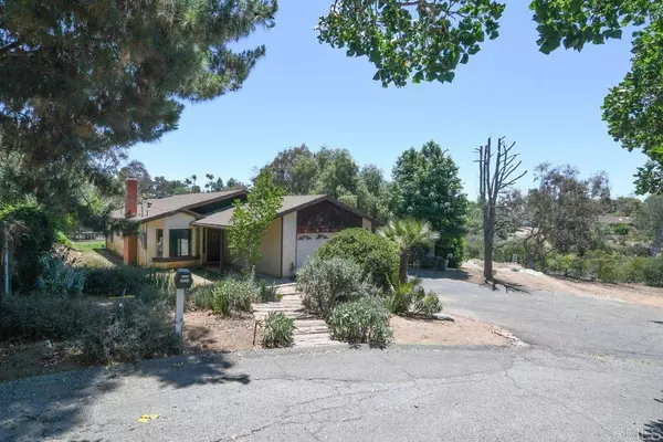 Fallbrook, CA 92028,3096 Coral Tree LN
