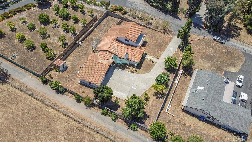Fallbrook, CA 92028,1736 Bellington LN