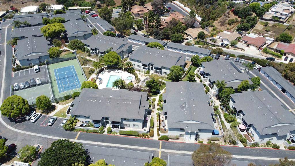 Oceanside, CA 92054,506 Canyon DR #70