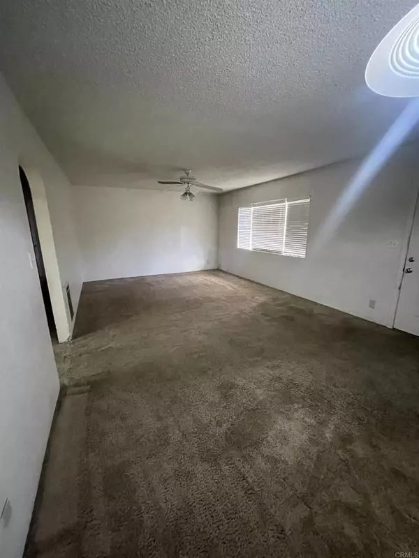 Vista, CA 92084,223 Vista Glen LN