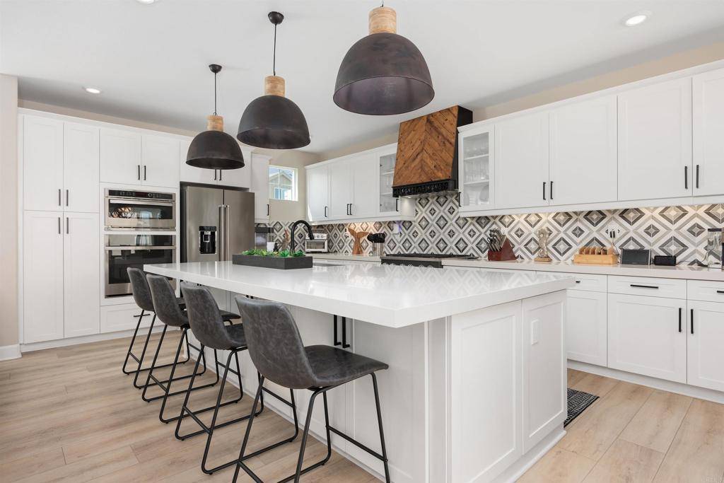 12611 Stella LN, San Diego, CA 92129