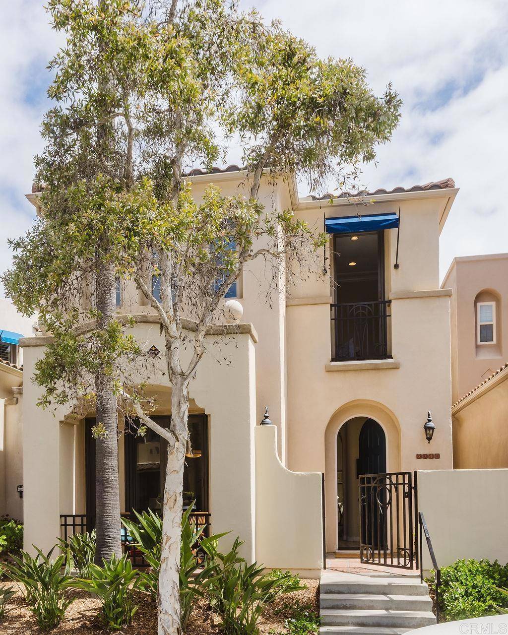 San Diego, CA 92106,2740 E Bainbridge RD