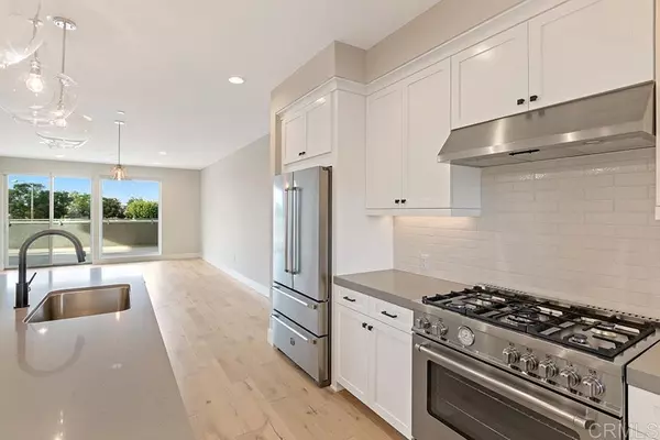 Carlsbad, CA 92008,723 Grand