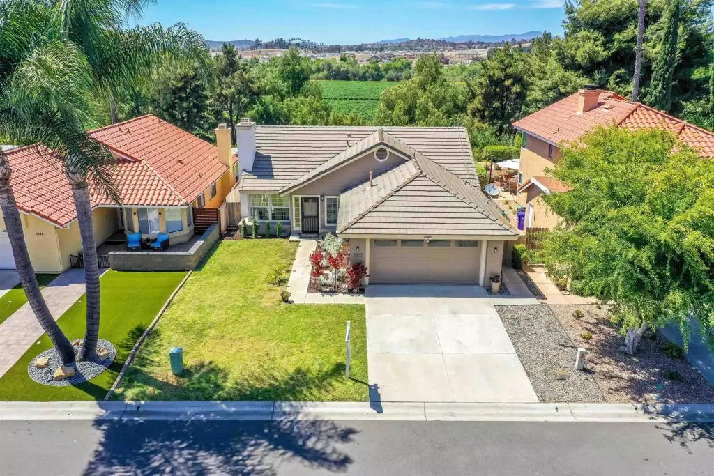 Oceanside, CA 92057,5452 Gooseberry Way
