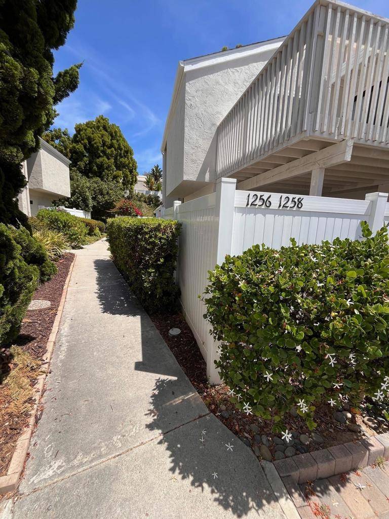 Cardiff By The Sea, CA 92007,1258 Evergreen Drive