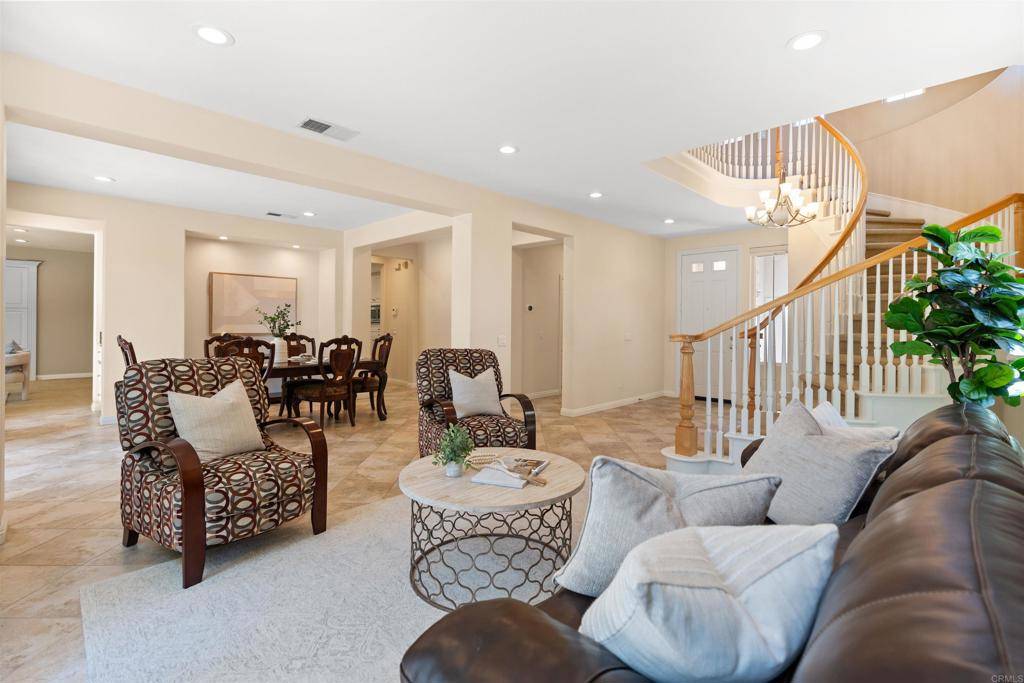 Carlsbad, CA 92009,3463 Corte Fresa