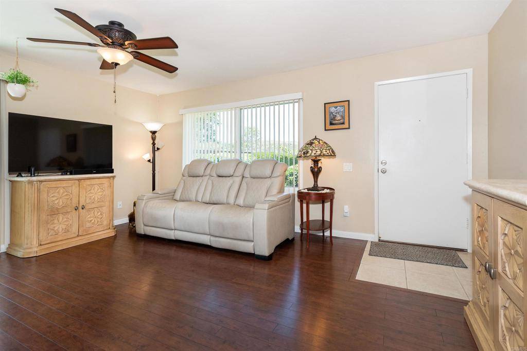 Oceanside, CA 92058,836 Yankee Point WAY