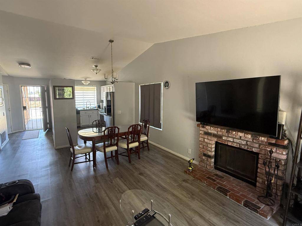 San Marcos, CA 92078,3504 Grand AVE