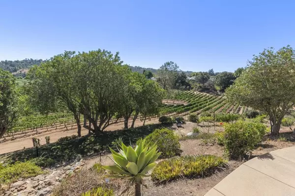 Fallbrook, CA 92028,2839 Lakemont DR