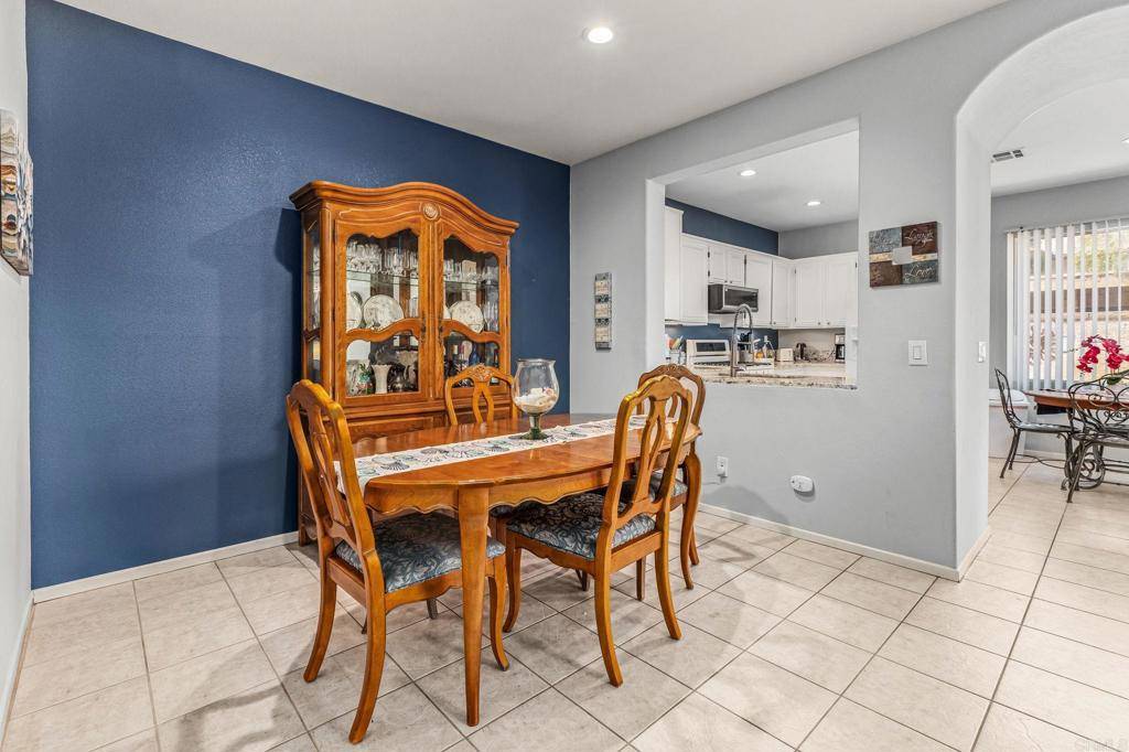 Oceanside, CA 92058,625 Sumner WAY #2