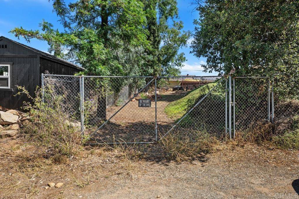El Cajon, CA 92021,345 Lento Lane