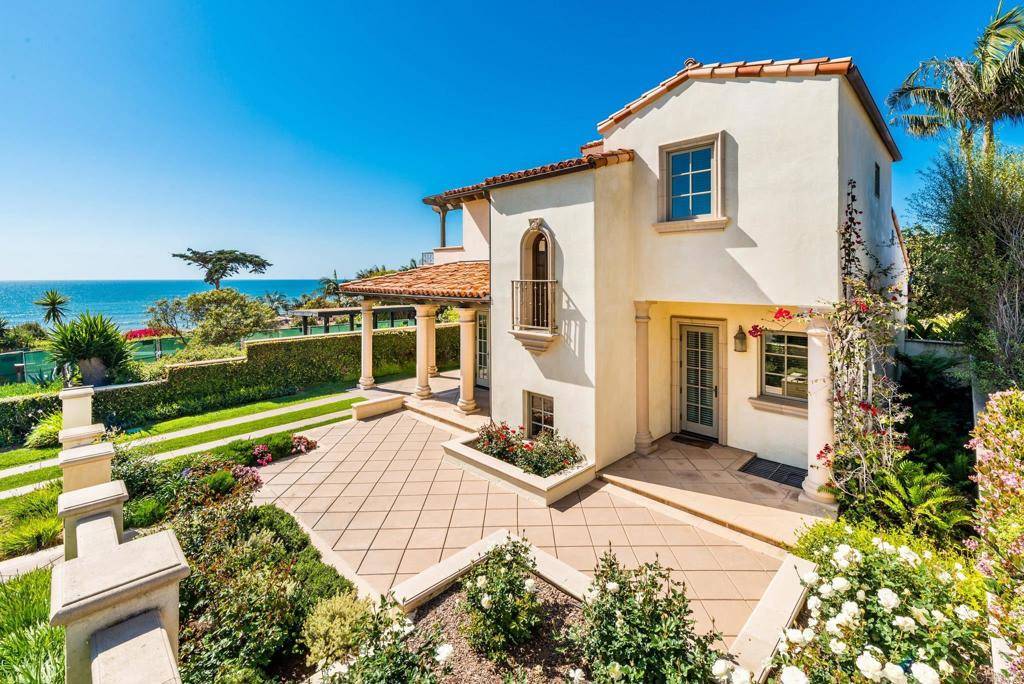 Del Mar, CA 92014,134 8th ST