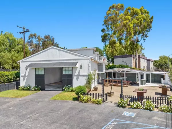 838 E Mission RD, Fallbrook, CA 92028