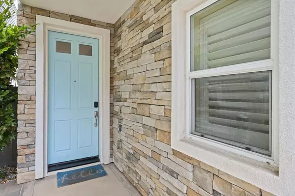 Oceanside, CA 92054,432 S Cleveland ST