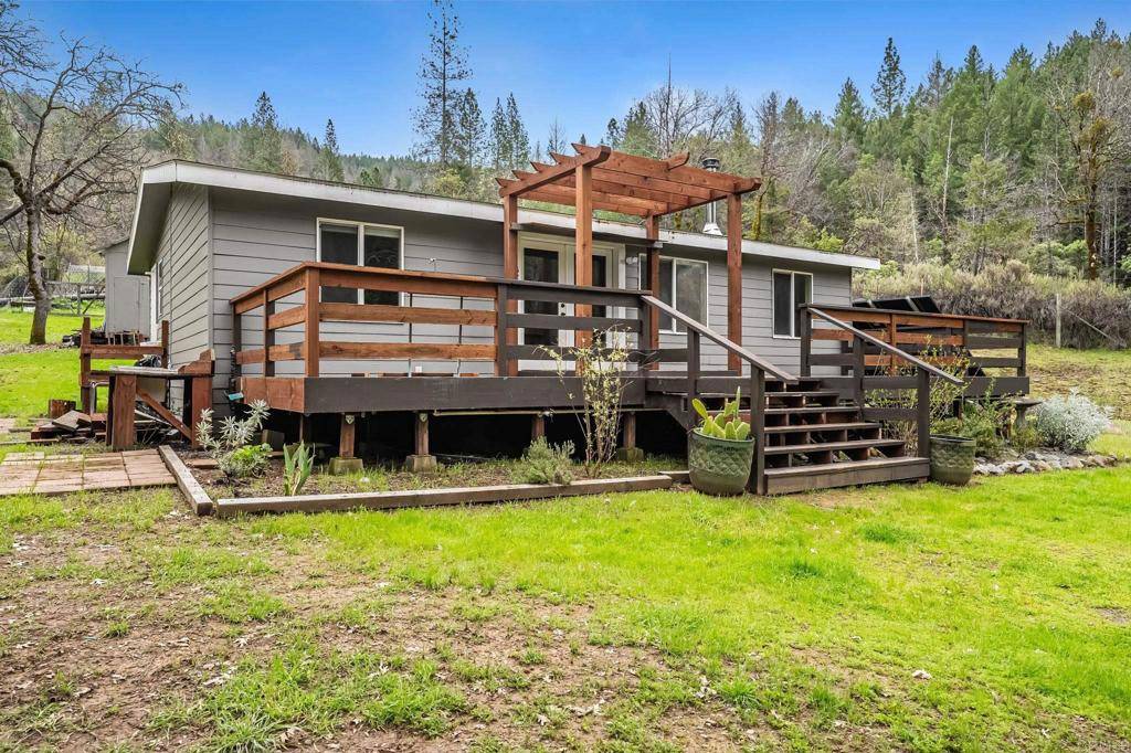 17521 Eel River RD, Potter Valley, CA 95469