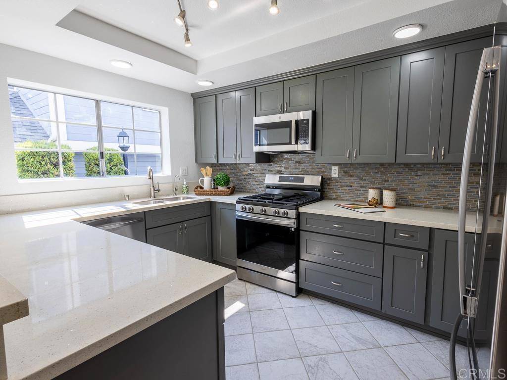 9989 Maya Linda RD #64, San Diego, CA 92126