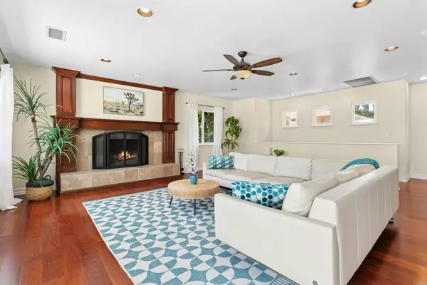 Poway, CA 92064,17058 Cloudcroft DR