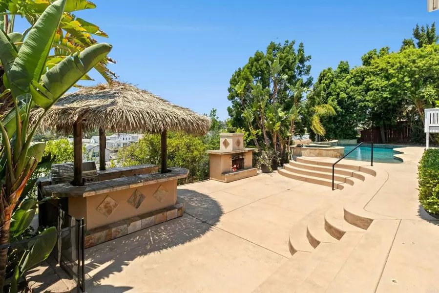 17058 Cloudcroft DR, Poway, CA 92064