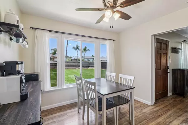 Vista, CA 92081,915 Crest View Rd