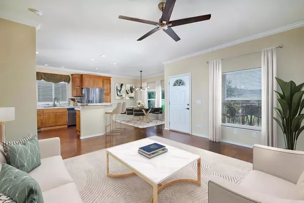 8975 Lawrence Welk DR #SPC 199, Escondido, CA 92026