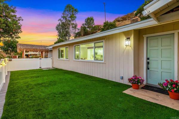 10906 Serena LN, Lakeside, CA 92040